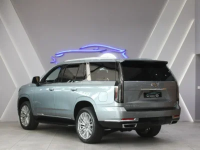 2025 Cadillac Escalade Sport Platinum 6.2 Litres V8 Engine Grey Black SUV