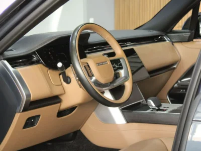 2025 Land Rover Range Rover Vogue P550 Autobiography 3.0L Turbocharged-6 Blue Tan