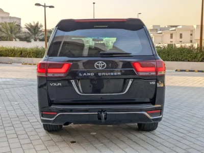 2008 TOYOTA LAND CRUISER FACELIFTED 2025 VXR V8 Black Beige SUV GCC