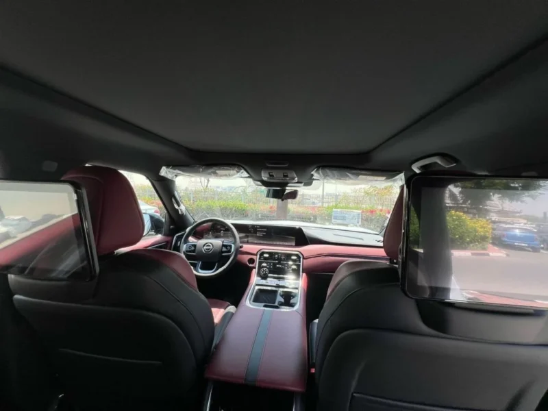 2026 Nissan Patrol LE Platinum City 3.5L Twin-Turbocharged V6 White Red SUV