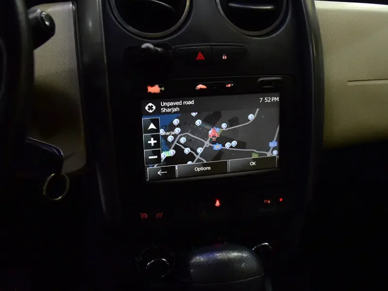 2016 Renault Duster SE Plus 4 Cylinders Petrol Engine Black Beige Crossover GCC