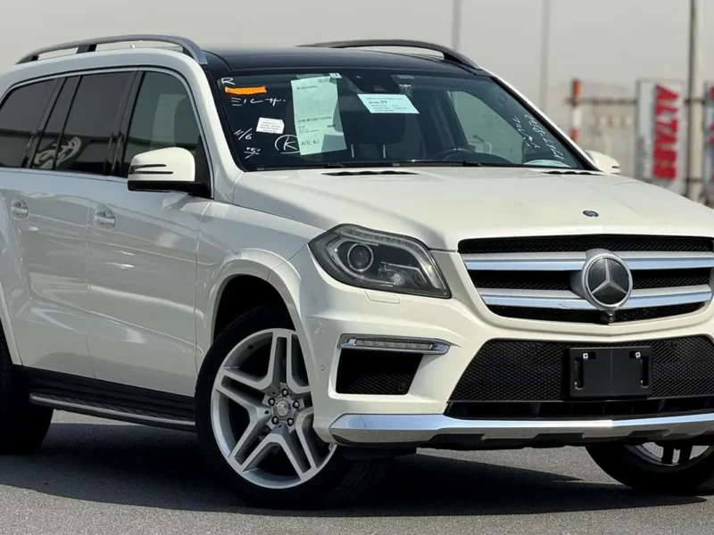 2014 Mercedes-Benz GL-Class GL 550 4Matic 8 Cylinder Engine White Black SUV