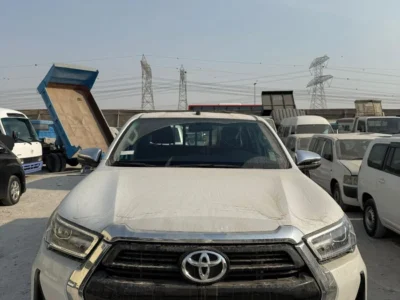 2026 Toyota Hilux SR5 4.0L 6 Cylinders Petrol Engine White Red Pick UP GCC