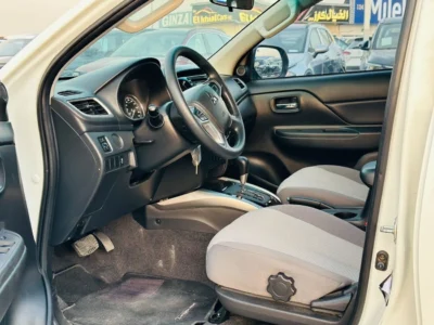 2022 Mitsubishi L200 GLS 2.5L 4 Cylinder Diesel Engine White Grey Pick UP GCC