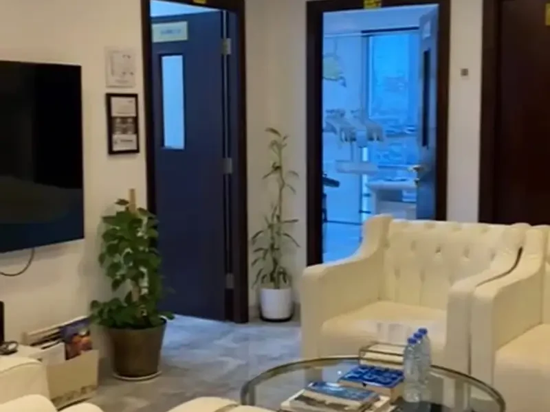 FREEHOLD OFFICE I CAR PARK | NEXT TO DEIRA METRO