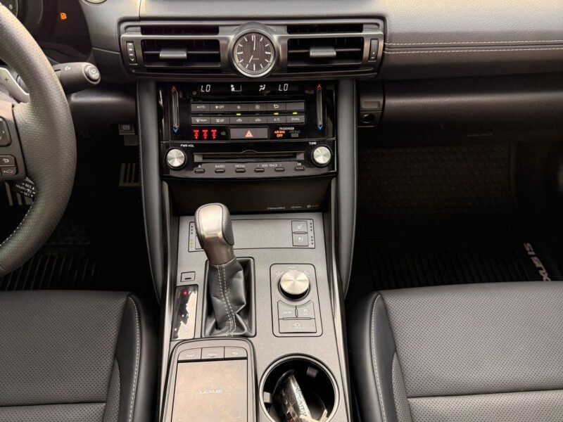 2025 LEXUS IS 350 F-SPORT 3.5 Litres V6 Engine White Black Sedan USA Specs