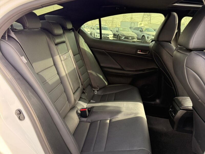 2025 LEXUS IS 350 F-SPORT 3.5 Litres V6 Engine White Black Sedan USA Specs