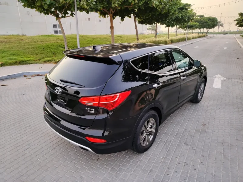 2016 Hyundai Santa Fe Sport 4 Cylinders Petrol Engine Black Beige SUV US Specs Clean Title