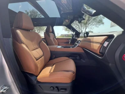 2025 Nissan Patrol LE TITANIUM PLUS 3.5L V6 Twin Turbo Silver Tan SUV GCC