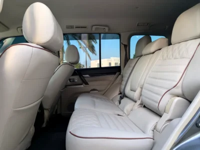 2017 Mitsubishi Pajero GLS MID 6 Cylinders Engine Grey Beige SUV GCC Specs