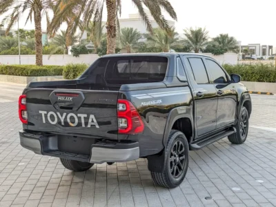 2017 TOYOTA HILUX FACELIFTED 2025 ADVENTURE GCC V4 2.7L Black Red Pick UP