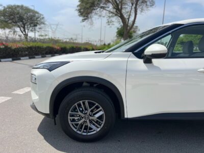 2026 Nissan XTrail S 2.5 Litres 4 Cylinders Petrol Engine White Beige SUV GCC