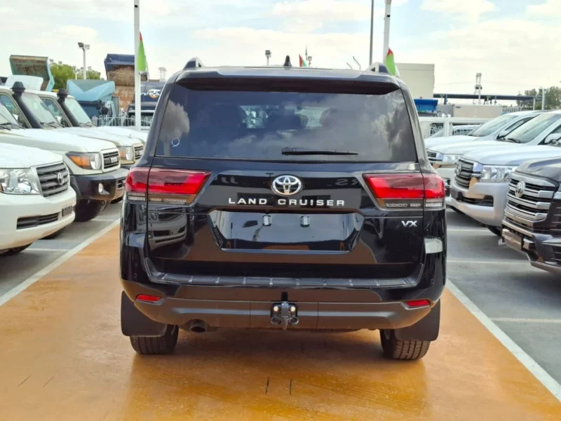 2025 Toyota Land Cruiser VX 3.5 Litres 6 Cylinders Petrol Engine Black SUV GCC Specs