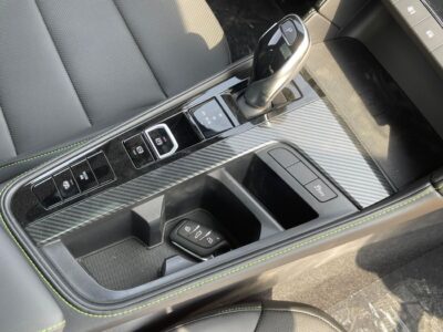 2025 MG MG6 XLINE Trophy 1.5 Litres 4 Cylinders Petrol Engine White Black Sedan