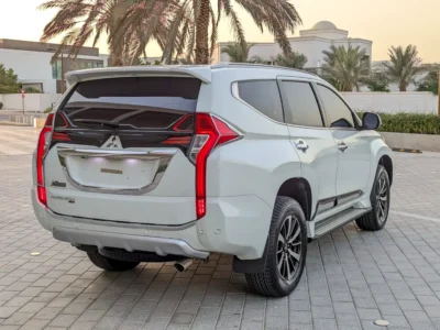 2016 Mitsubishi Montero Sport GLS 4WD Top Line 6 Cylinders Engine White Beige SUV