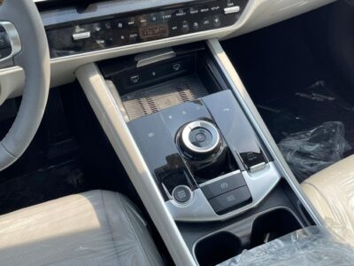 2025 Kia Sportage L TX 1.5 Litres Turbo 4 Cylinders Petrol Engine Grey White SUV