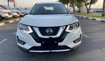 2022 Nissan X-Trail ST 2.5 Litres 4 Cylinder Petrol Engine White Black SUV