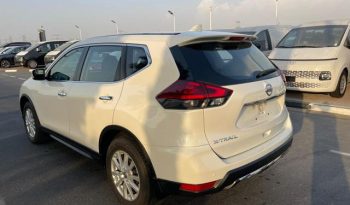 2022 Nissan X-Trail ST 2.5 Litres 4 Cylinder Petrol Engine White Black SUV