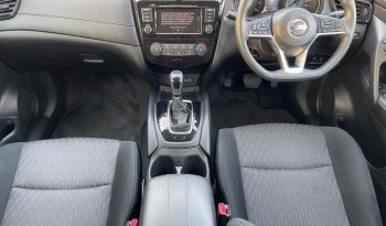 2022 Nissan X-Trail ST 2.5 Litres 4 Cylinder Petrol Engine White Black SUV