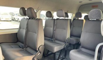 2016 Toyota Hiace Commuter 3.0 Litre 4 Cylinder Turbo Diesel Engine White Grey Van