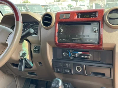 2021 Toyota Land Cruiser Pick Up Std 4.0L 6 Cylinders Single Cab Utility 4WD Green Brown