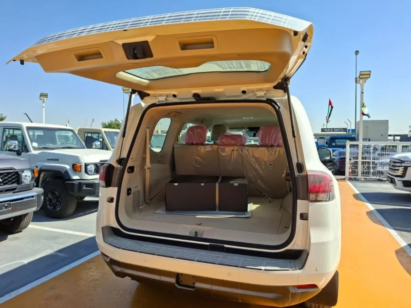 2025 Toyota Land Cruiser GXR 3.5 Litres 6 Cylinders Petrol Engine White Beige SUV GCC