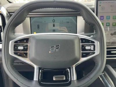 2025 JETOUR T2 TRAVEL PLUS 2.0 Litres 4 Cylinder Petrol Engine Black Tan SUV