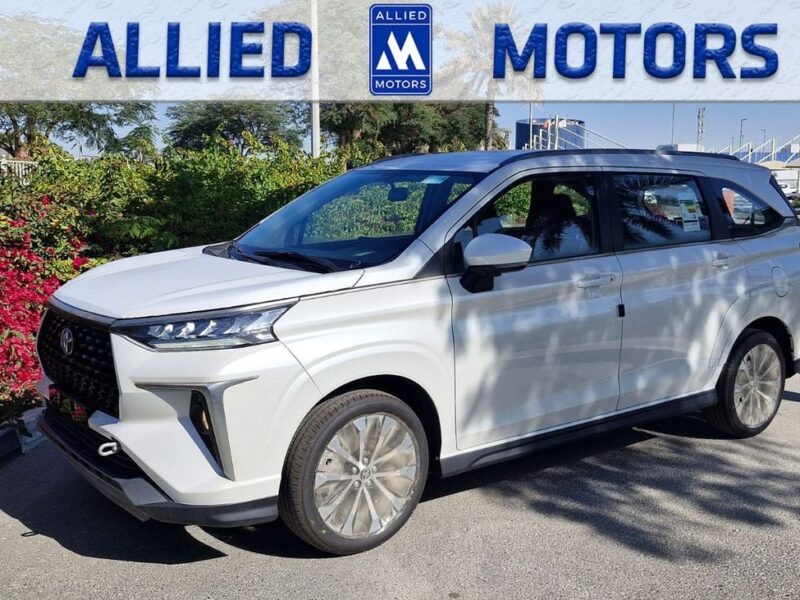 2025 TOYOTA VELOZ 1.5 Liter 4 Cylinder Engine PETROL GCC White Black SUV