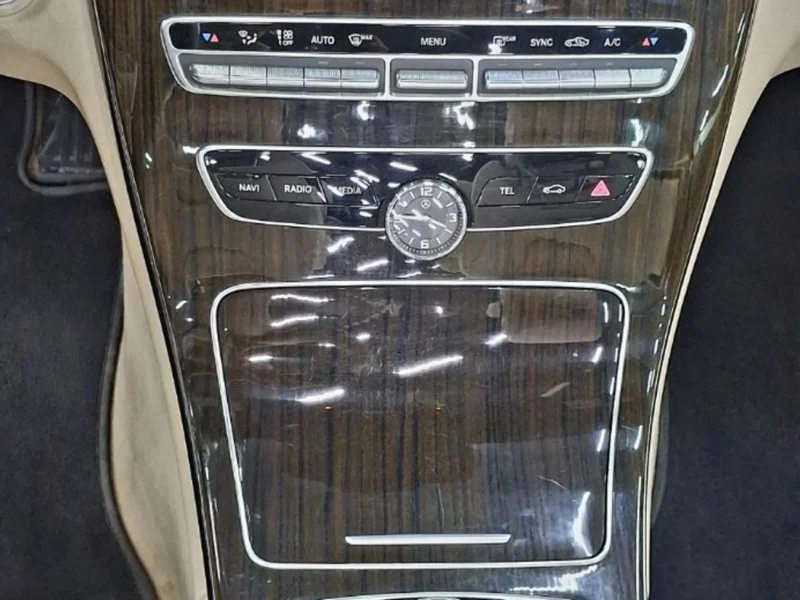 2022 Mercedes-Benz C 300 2.0 L 4 Cylinders Engine Blue Beige Convertible