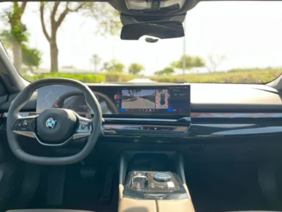 2024 BMW 520I 2.0 Litres 4 Cylinders Petrol Engine Black Tan Sedan