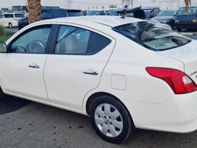 2022 Nissan Sunny Other 4 Cylinder Petrol Engine White Beige Sedan GCC