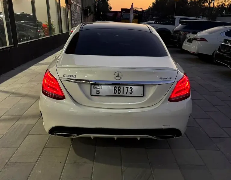 2015 Mercedes-Benz C-Class C300 4Matic 4 Cylinder Petrol Engine White Black Sedan