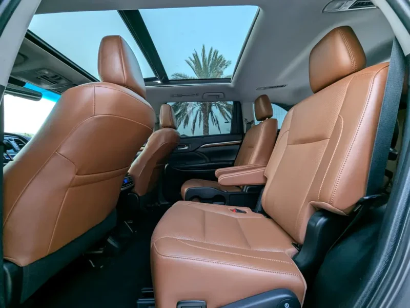 2019 TOYOTA HIGHLANDER LIMITED 3.5 Litres V6 Hybrid Engine Grey Brown SUV