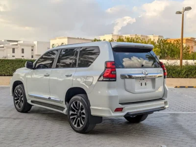 2020 TOYOTA PRADO FULL OPTION V4 Engine 2.7L GCC White Beige SUV