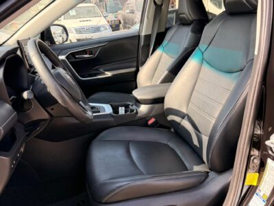 2021 TOYOTA RAV 4 XLE PREMIUM 2.5 Litres V4 Engine Black SUV Automatic AWD