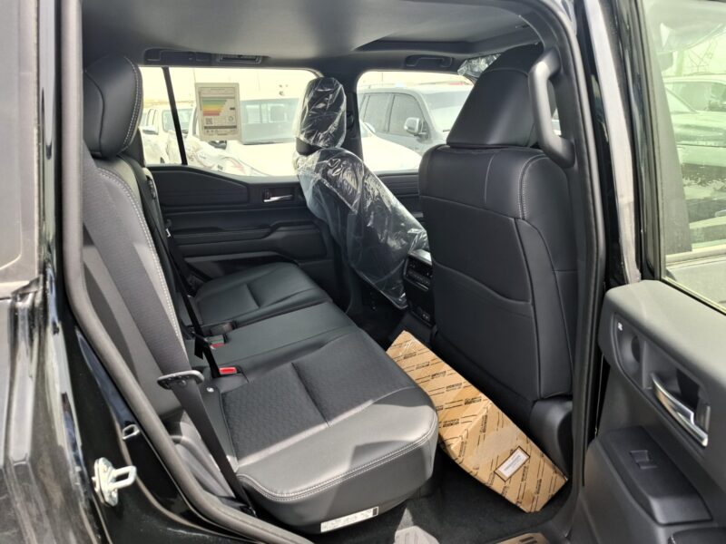 2025 Toyota Prado Luxury 2.4L Turbocharged 4-cylinder Petrol Engine Black SUV