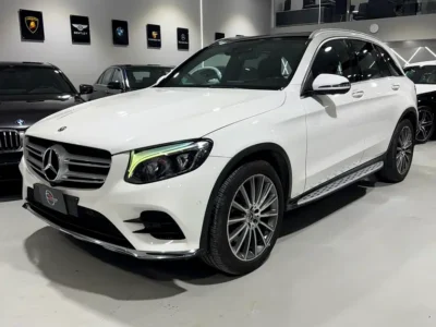 2018 Mercedes-Benz GLC GLC 250 4MATIC 4 Cylinders Engine White Brown Crossover