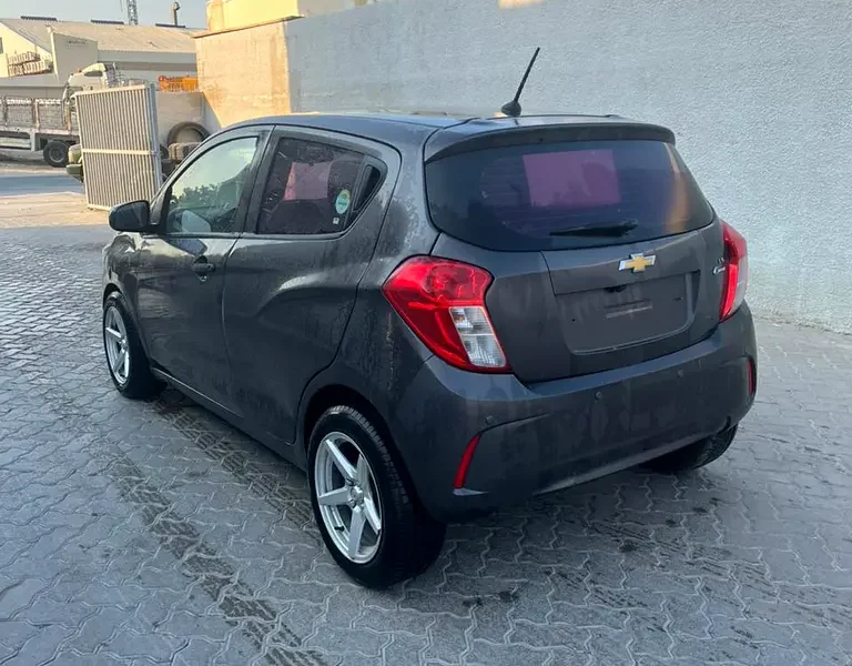 2016 Chevrolet Spark LS 4 Cylinders Petrol Engine Grey Black Hatchback