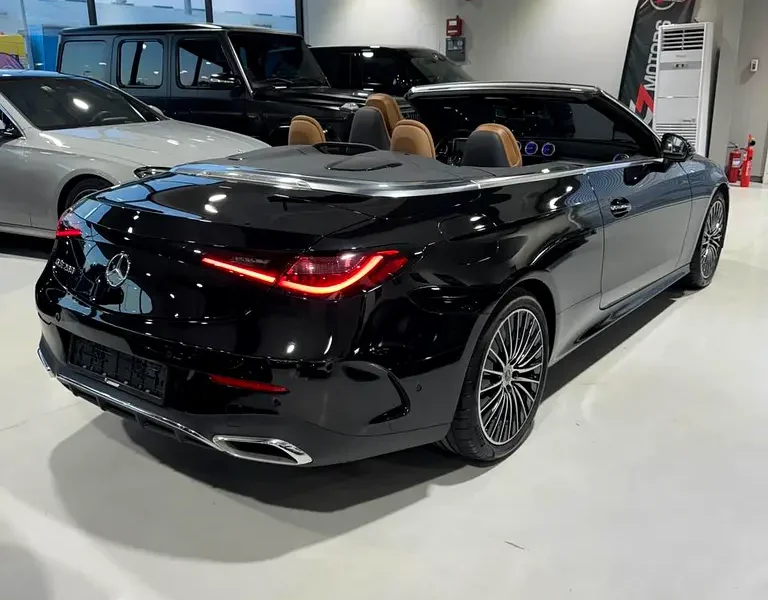2025 Mercedes-Benz CLE-Class CLE200 4 Cylinders Engine Black Brown Convertible