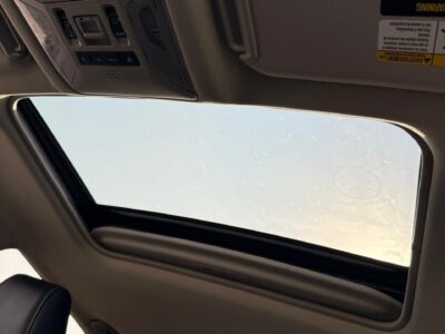 2021 TOYOTA RAV 4 XLE PREMIUM 2.5 Litres V4 Engine Black SUV Automatic AWD