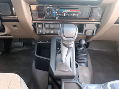 2025 Toyota LC Hardtop 3 Door 4.0L V6 AT Petrol No Diff Lock White Beige SUV