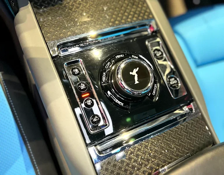 2021 Rolls-Royce Cullinan Black Badge 12 Cylinders Petrol Engine Grey Blue SUV