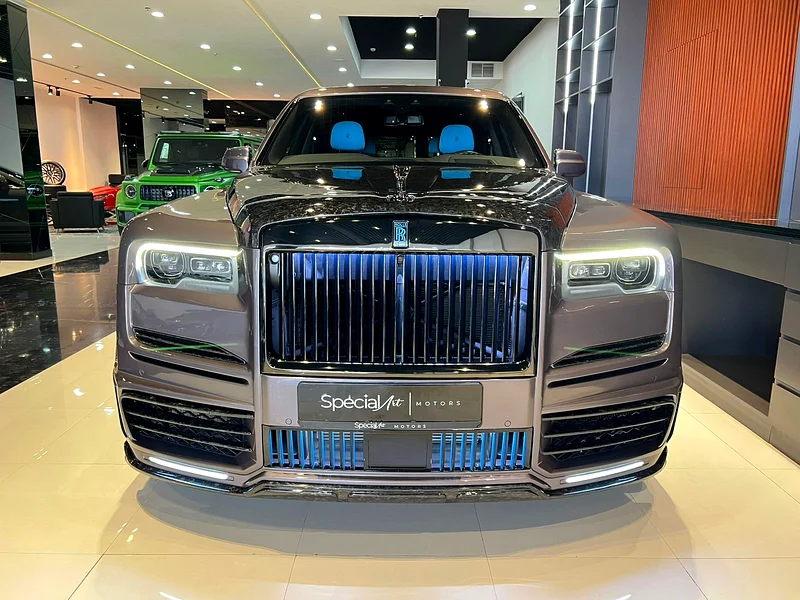 2021 Rolls-Royce Cullinan Black Badge 12 Cylinders Petrol Engine Grey Blue SUV