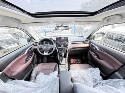 2026 Toyota Urban Cruiser 1.5L 4 Cylinder Petrol With Panoramic Silver Red SUV