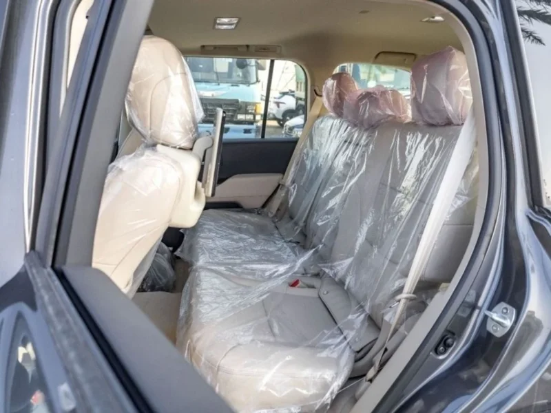 2022 Toyota Land Cruiser VX 3.3L 6 Cylinder Engine Diesel Silver Beige SUV GCC