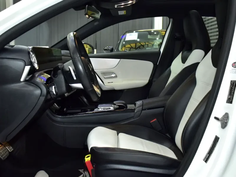 2019 Mercedes-Benz A-Class A 250 4 Cylinders Engine White Black Hatchback GCC