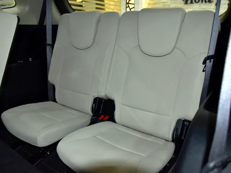 2016 Kia Carens EX 4 Cylinder Petrol Engine White Beige Crossover GCC