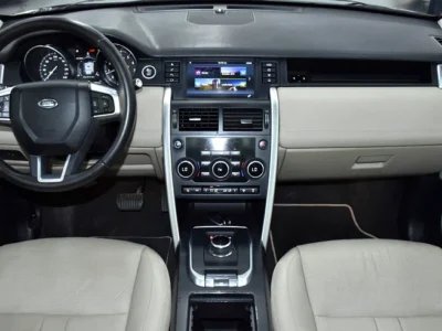 2018 Land Rover Discovery Sport HSE 4 Cylinders Engine Black Beige Crossover