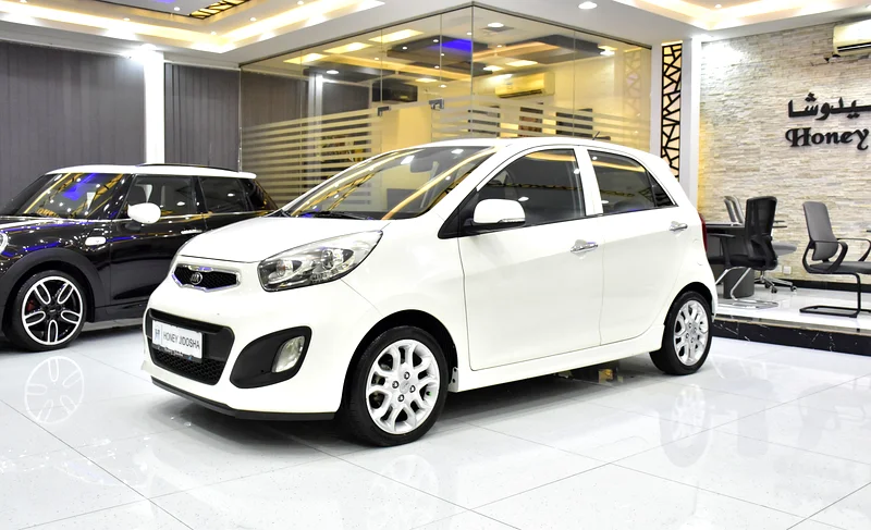 2015 Kia Picanto EX FOP 4 Cylinders Petrol Engine White Black Hatchback GCC