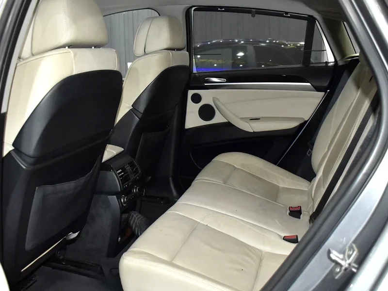 2012 BMW X6 Xdrive35i 6 Cylinders Petrol Engine Grey Beige SUV GCC Specs